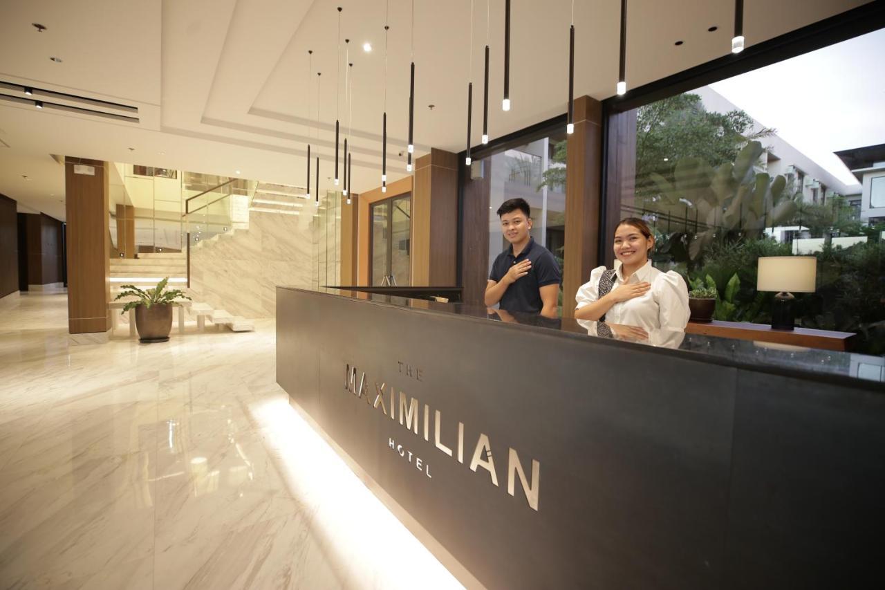 The Maximilian Hotel Cauayan City  Exteriör bild
