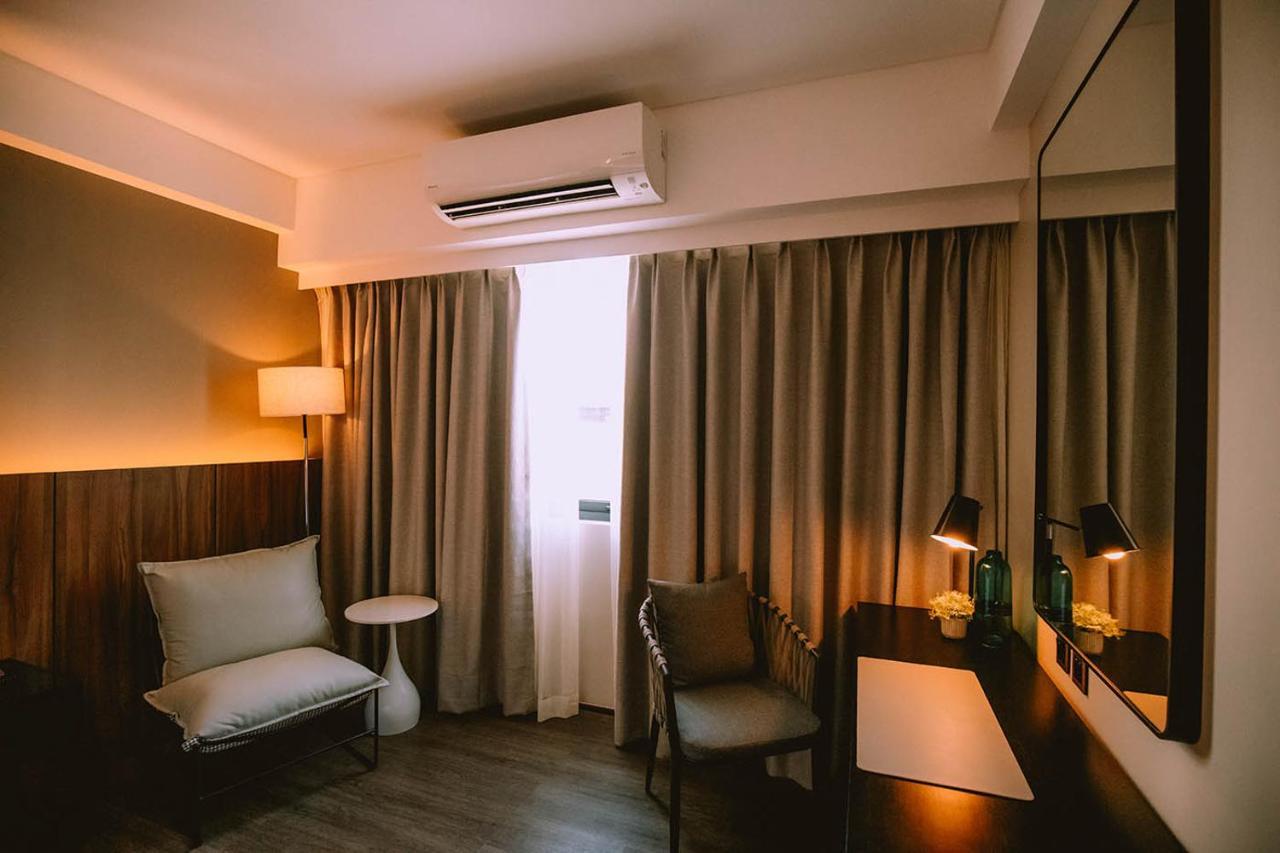 The Maximilian Hotel Cauayan City  Exteriör bild